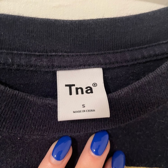 TNA long sleeve - Picture 3 of 3